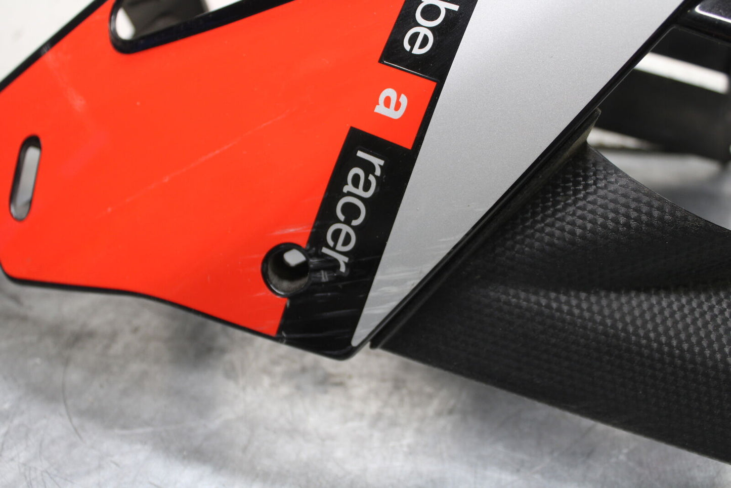 15-19 APRILIA RSV4 RF LOWER BOTTOM BELLY FAIRING COWL BB611