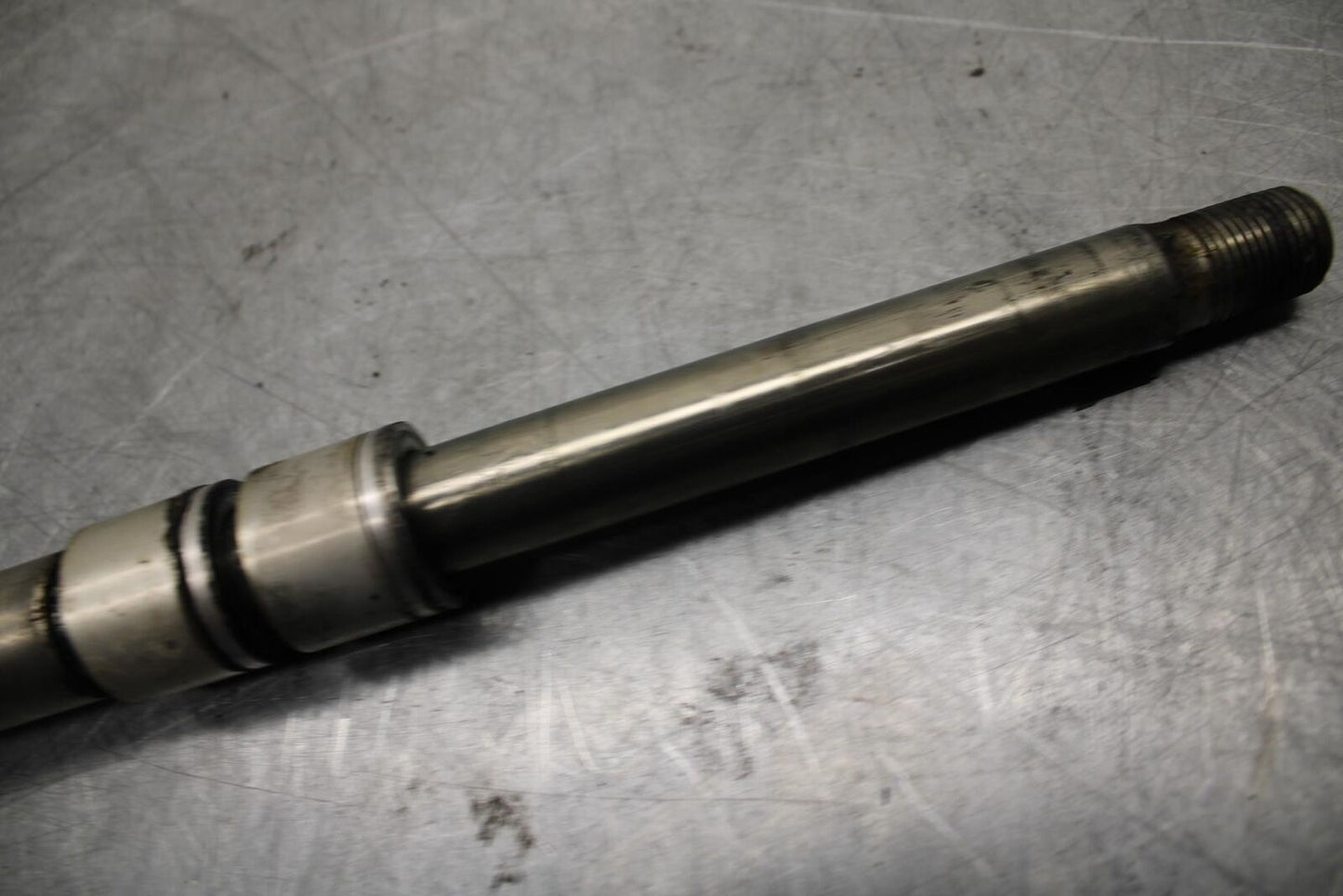 06-07 TRIUMPH DAYTONA 675 DAYTONA 675 FRONT WHEEL RIM AXLE PIVOT BOLT BB441