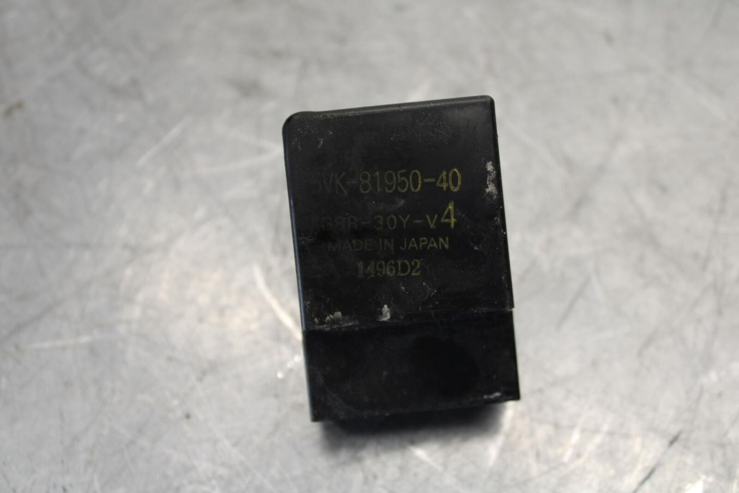 2007 Yamaha YZF R6 RELAY ASSEMBLY FUSE BOX 5VK-81950-40-00 BB522