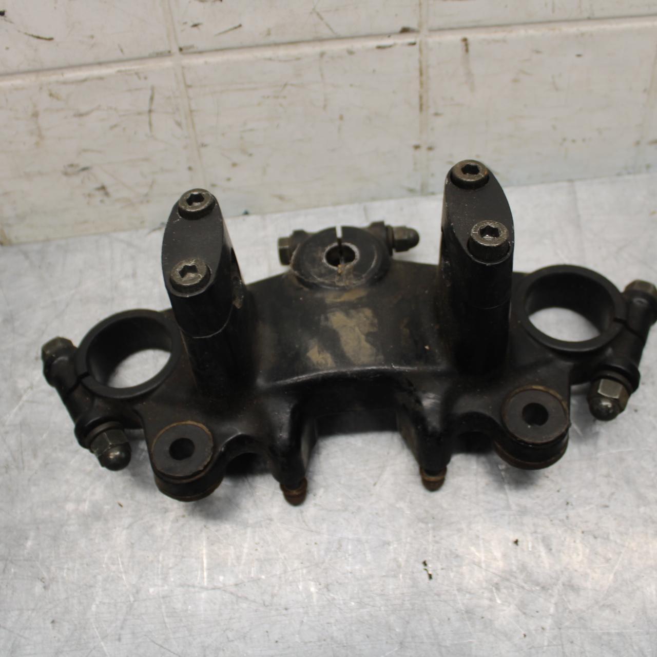 82-83 SUZUKI GS1100GL FORKS UPPER TRIPLE TREE CLAMP BB30