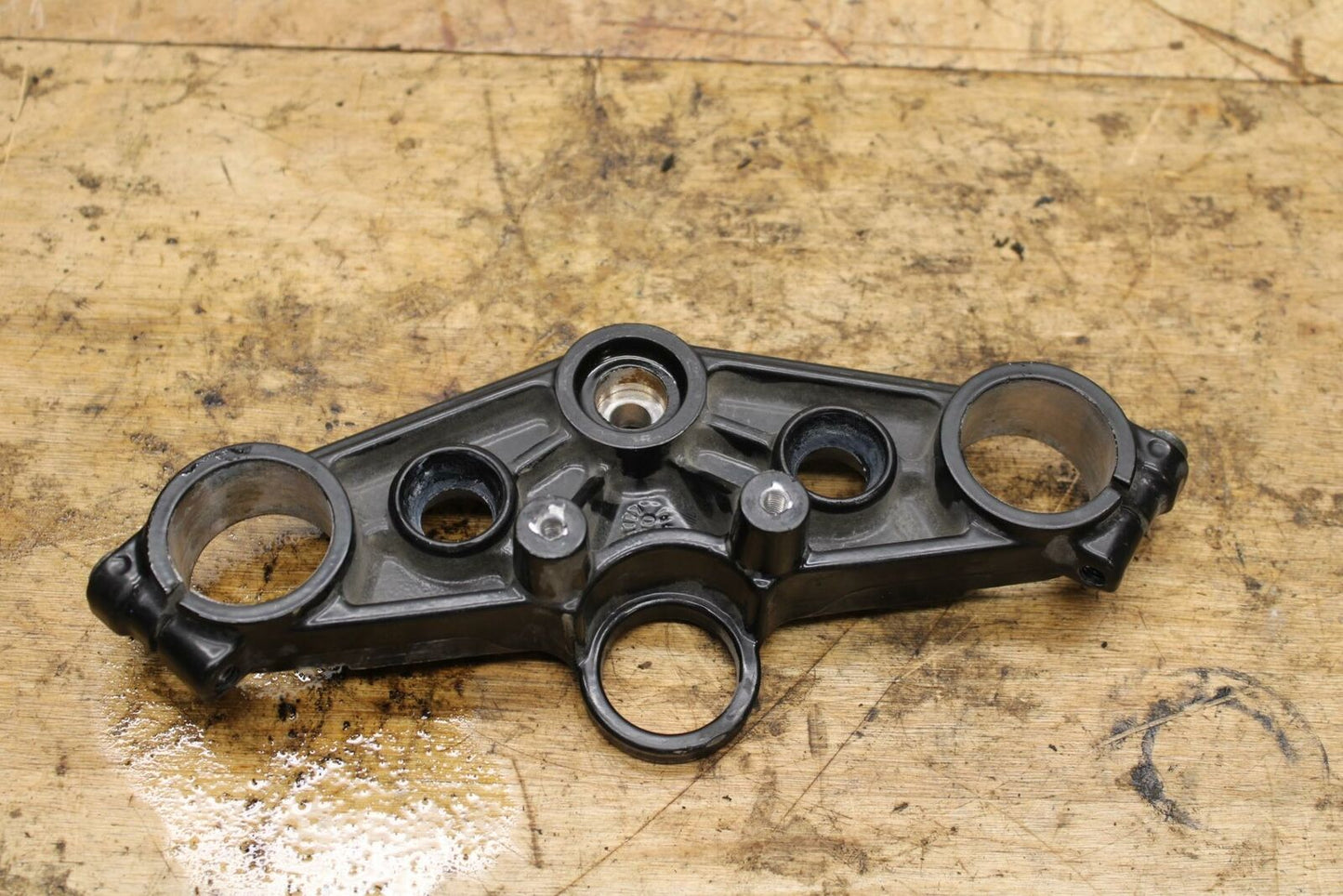 04-09 SUZUKI GS500F FORKS UPPER TRIPLE TREE CLAMP BB335