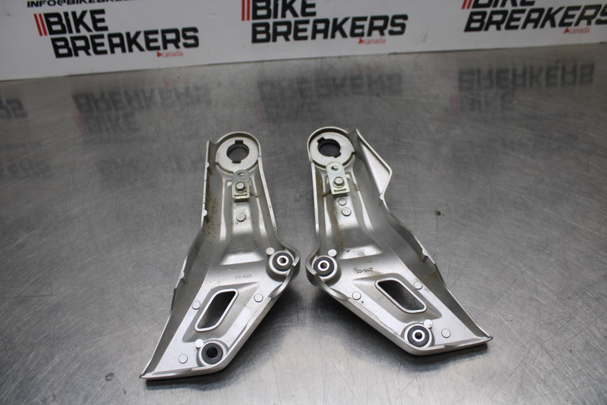 14-17 YAMAHA FZ07 RIGHT LEFT FRAME MID SIDE COVERS COWLS PANELS TRIM BB766