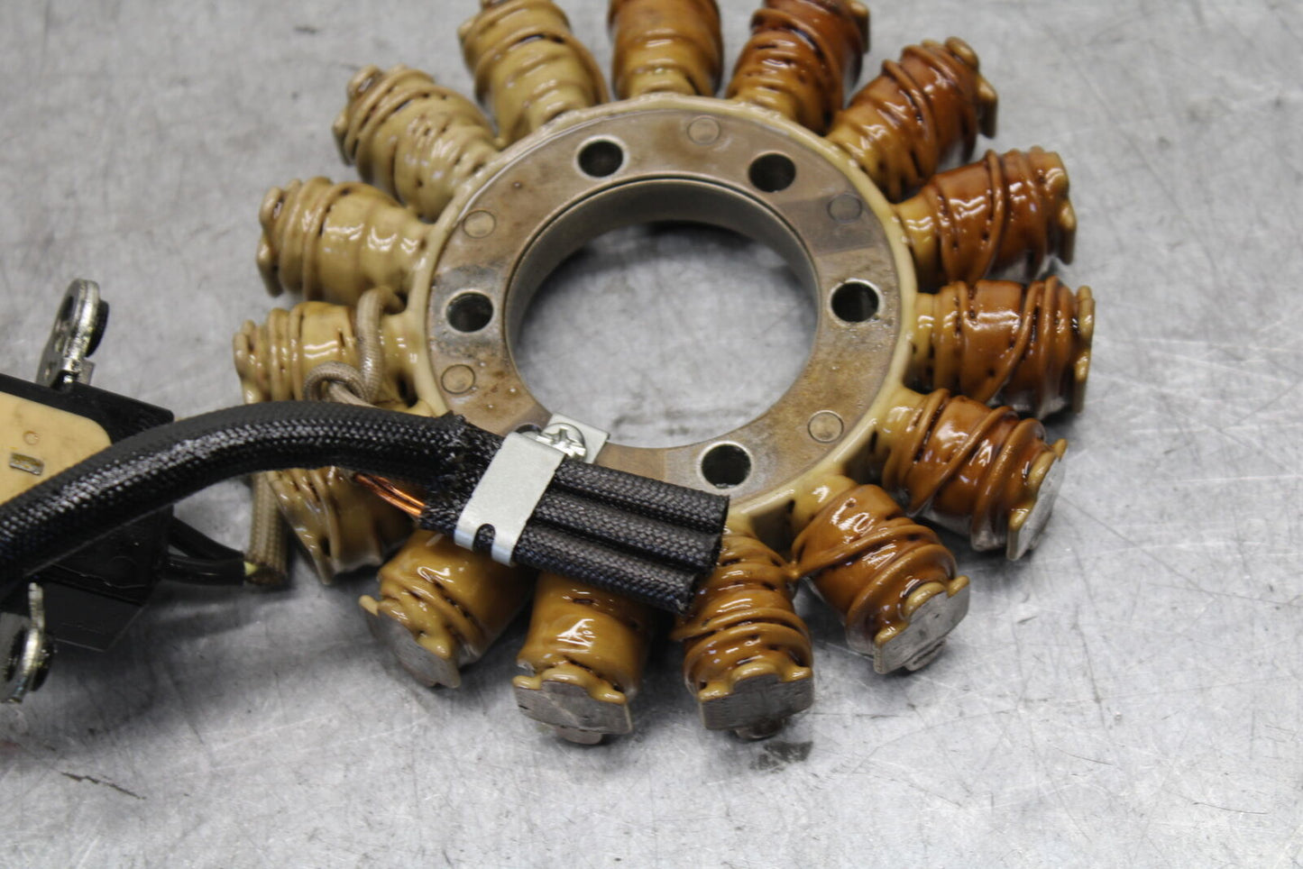 17-21 HONDA CBR1000RR SP STATOR GENERATOR ALTERNATOR MAGNETO BB681