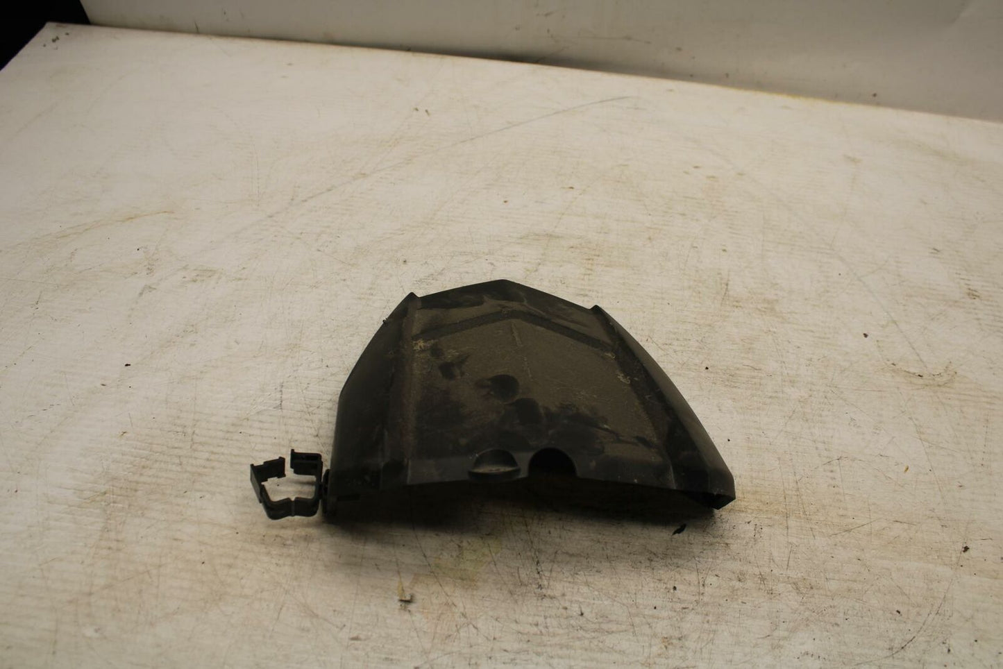 16-21 YAMAHA XSR900 REAR BACK WHEEL TIRE HUGGER FENDER BB362