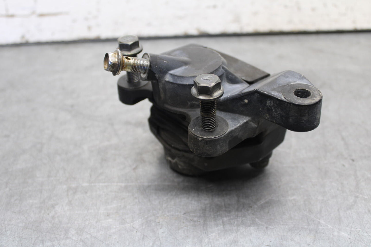 85-86 SUZUKI MADURA 1200 REAR BACK BRAKE CALIPER BB691