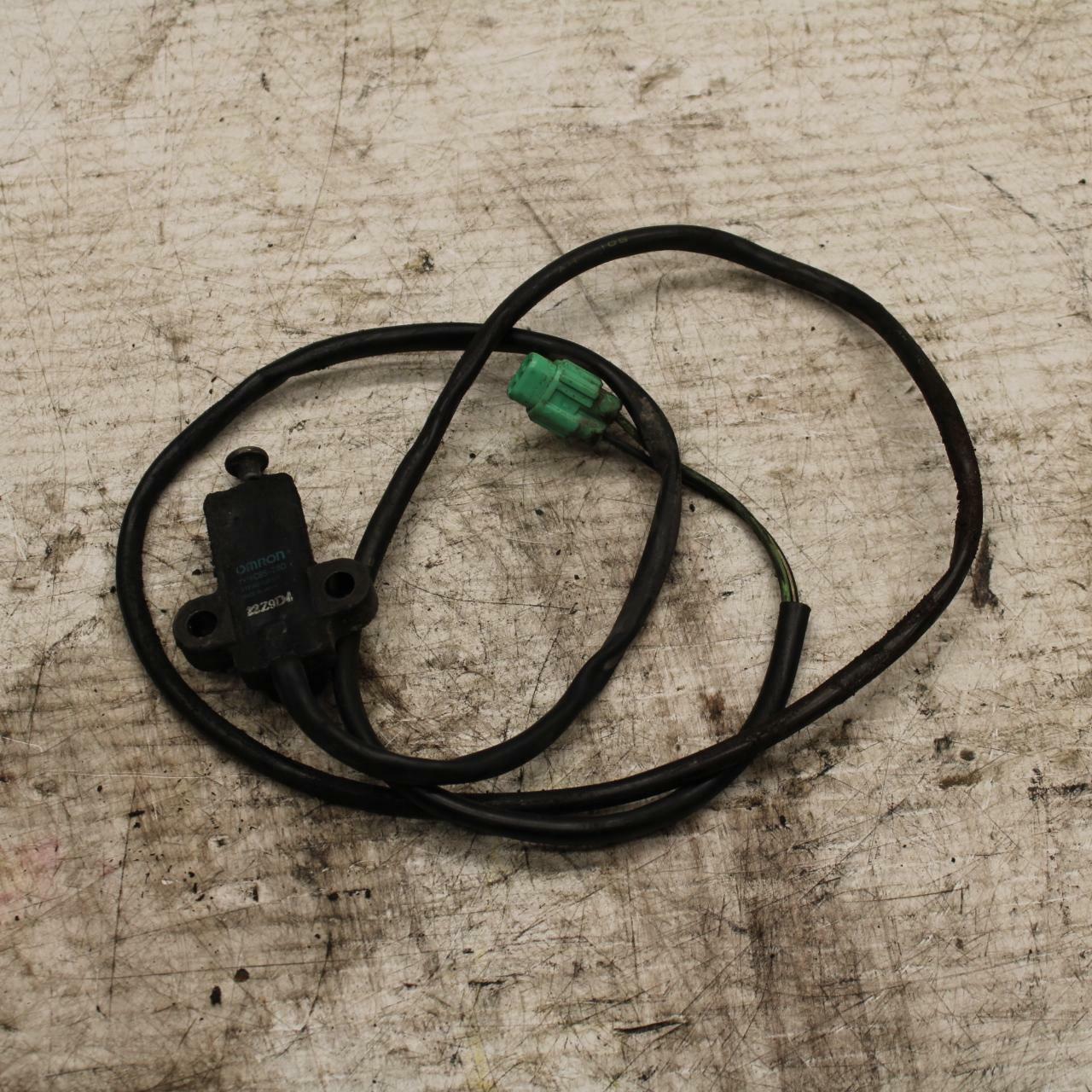 00-04 SUZUKI MARAUDER 800 VZ800 KICKSTAND SIDE  SENSOR 37840-12X50  BB305