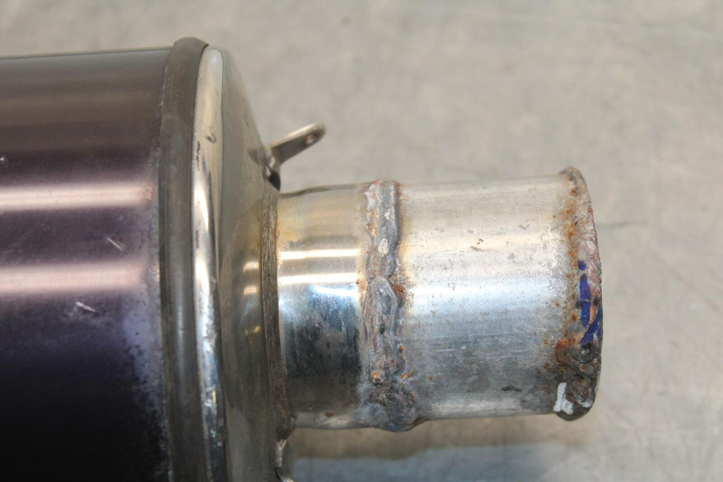 1999 Suzuki GSXR600 EXHAUST PIPE MUFFLER SLIP ON CAN SILENCER BB608