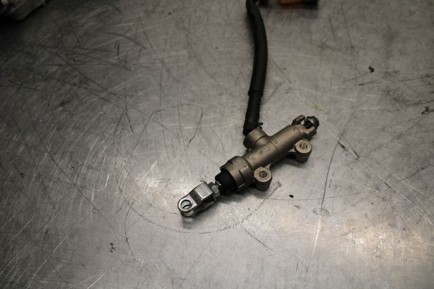 10-13 KAWASAKI Z1000 REAR BACK BRAKE MASTER CYLINDER W RESERVOIR BB421