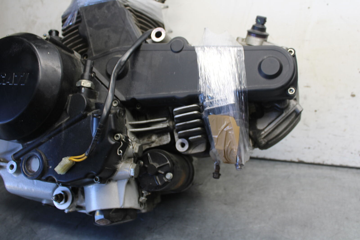 06-07 DUCATI MONSTER 695 ENGINE MOTOR BB674