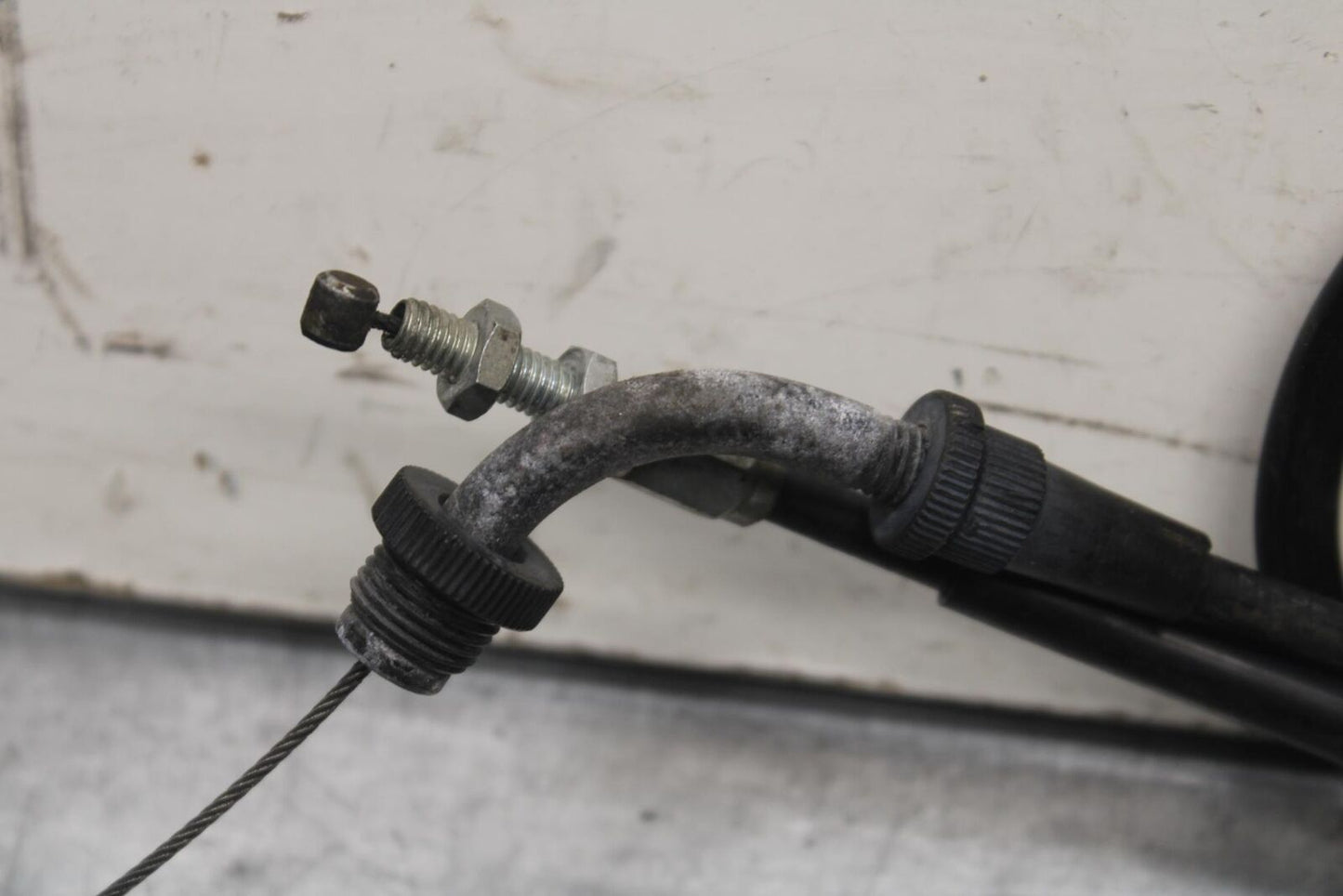 1999 Suzuki GSXR600 THROTTLE CABLES LINES 58300-33E00 58300-33E10 BB608