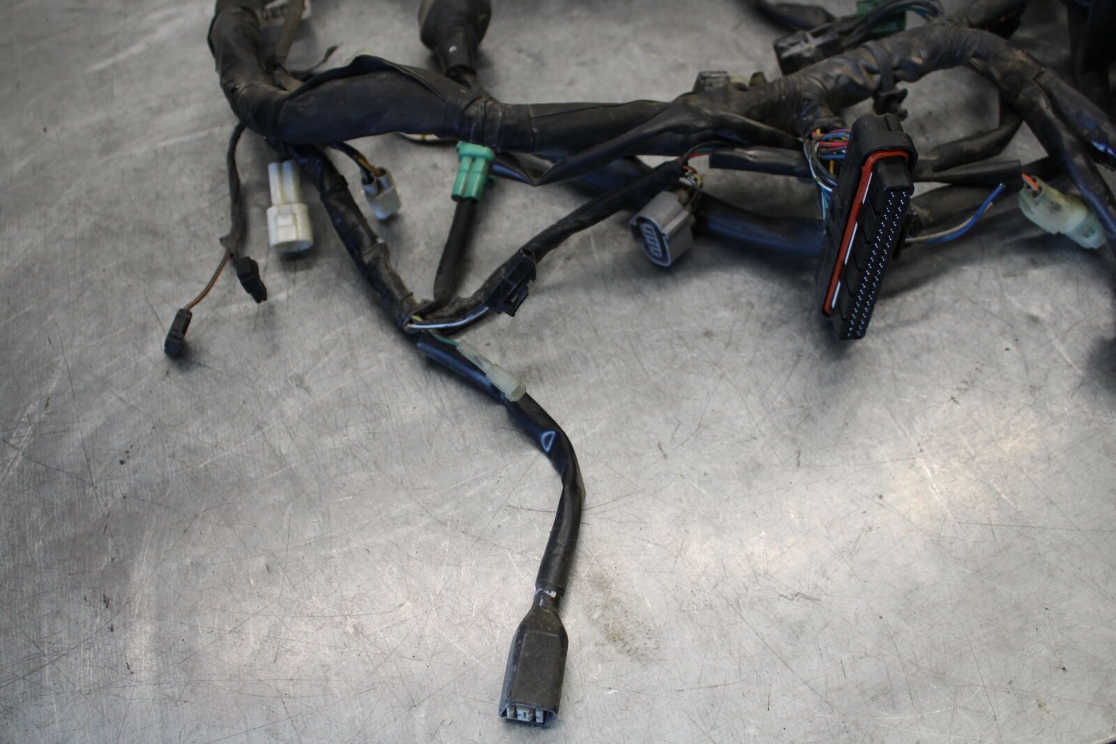 03-07 SUZUKI SV1000S MAIN ENGINE WIRING HARNESS WIRE LOOM 36610-16G30 BB657