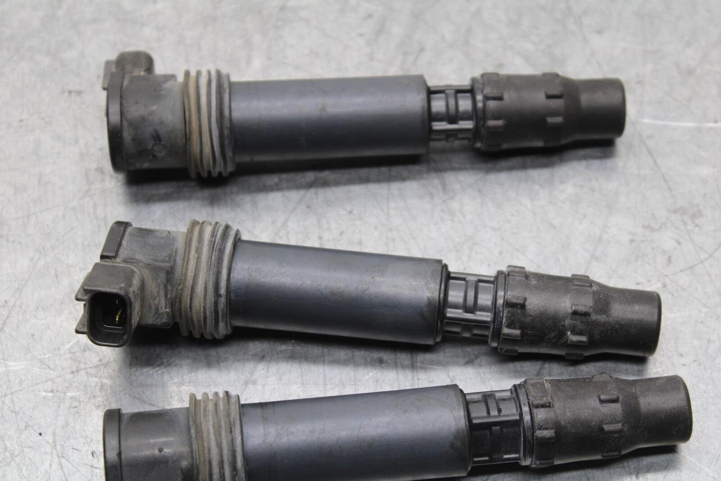 2009 Triumph Daytona 675 IGNITION COILS COIL SPARK PLUG CAPS T1291502 BB584