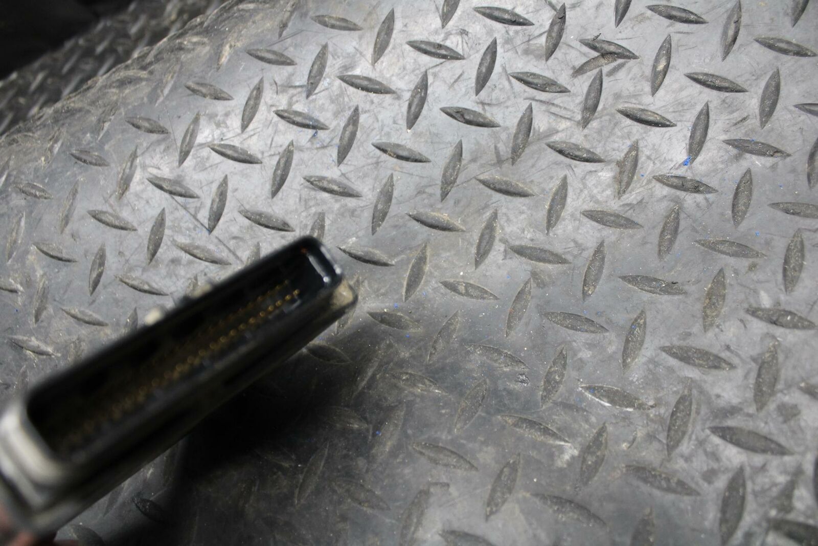 03 SUZUKI SV650S ECU COMPUTER CONTROLLER UNIT BLACK BOX ECM CDI  BB219