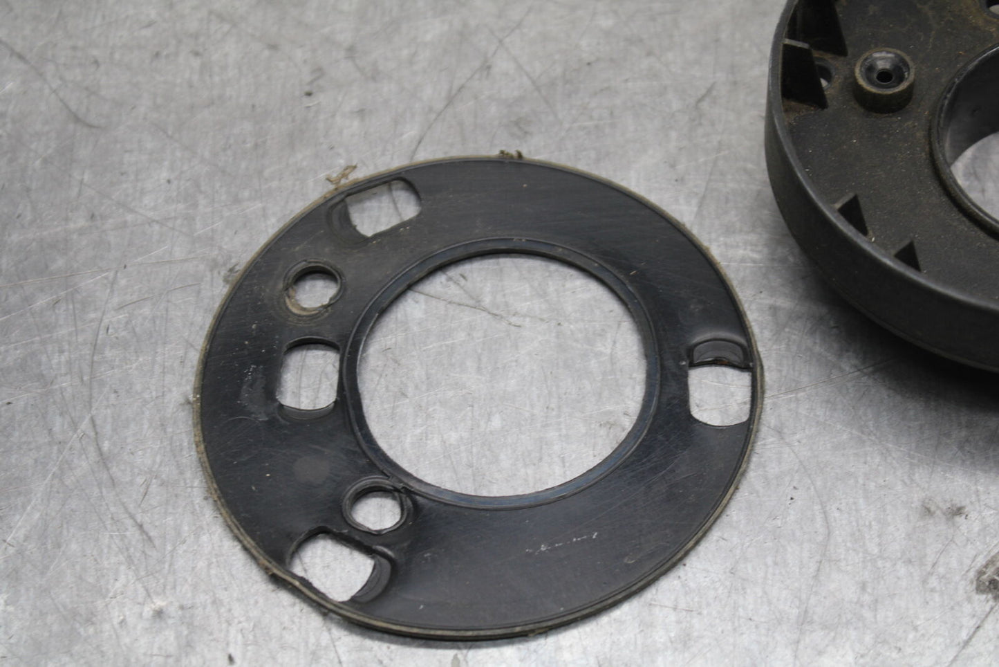 03-04 TRIUMPH DAYTONA 600 FUEL TANK GAS CAP SEAL BB745