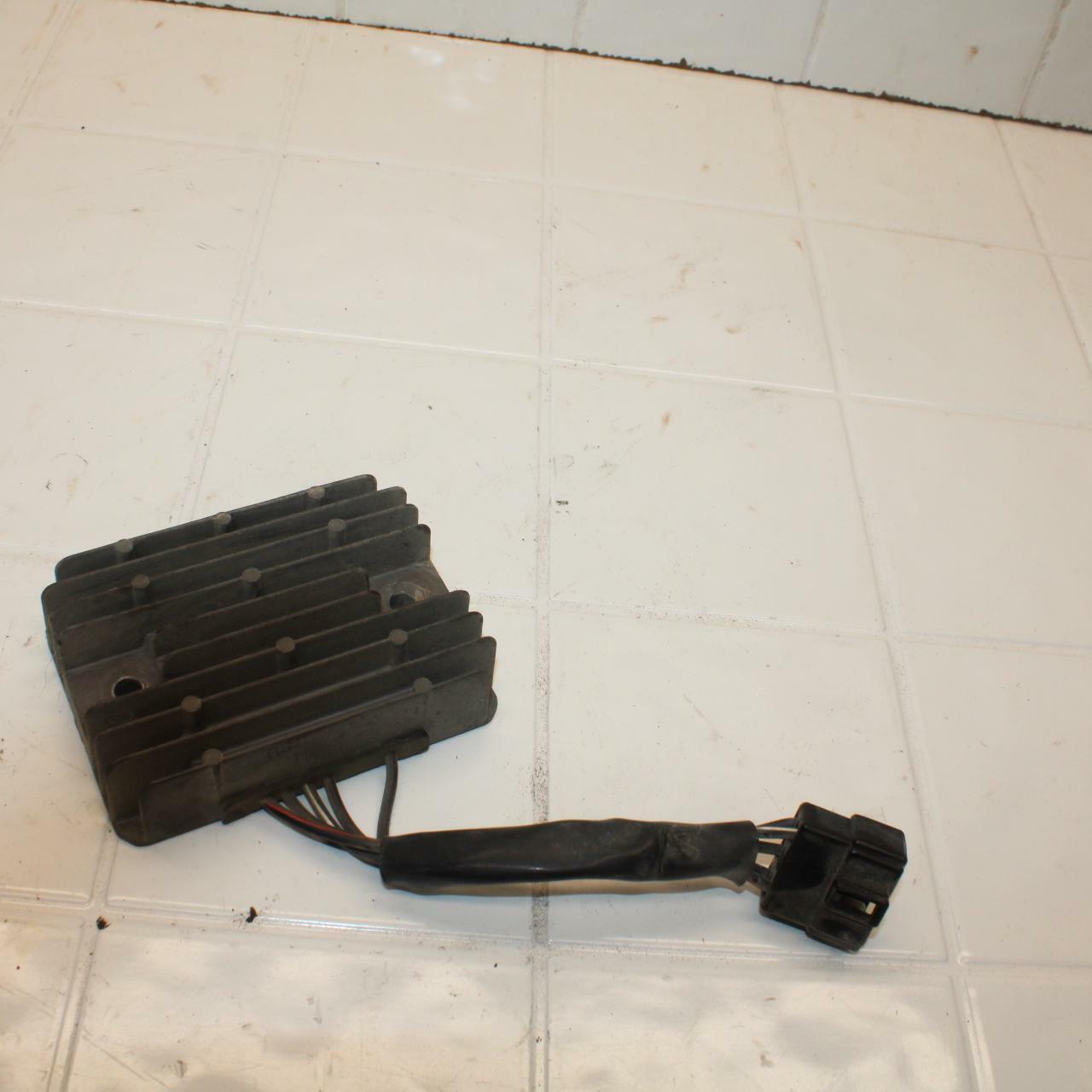 01-02 SUZUKI GSXR750 RECTIFIER VOLTAGE REGULATOR BB402