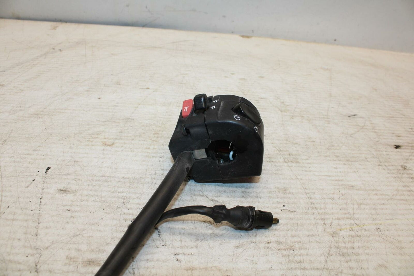 08-11 TRIUMPH SPEED TRIPLE LEFT CLIP ON HANDLE HORN SIGNALS SWITCH BB366