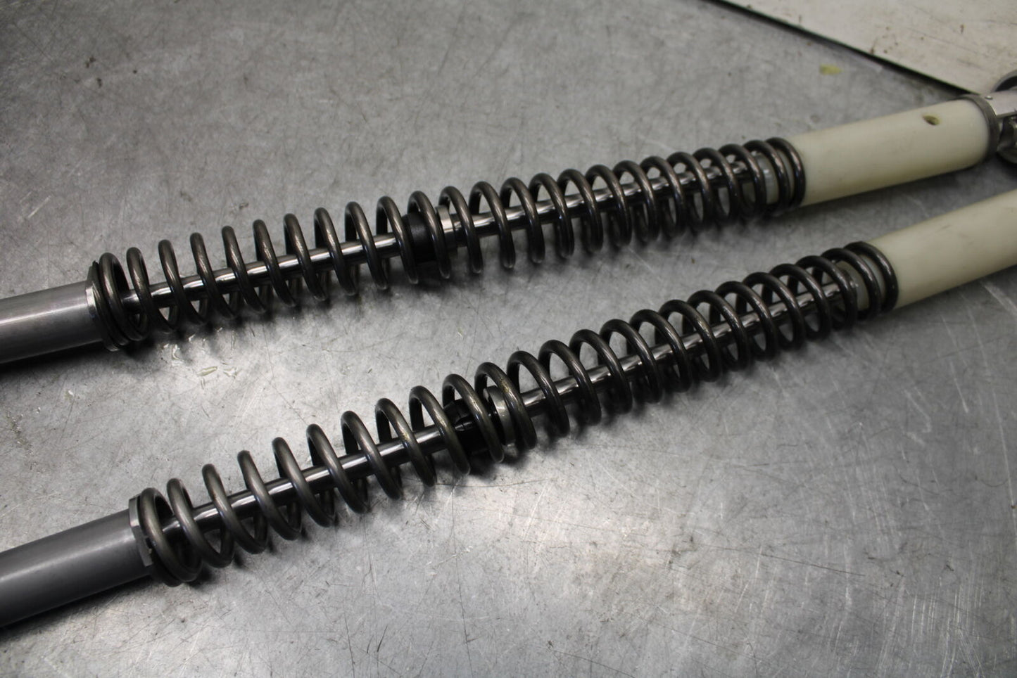 20-23 APRILIA RS660 FRONT FORKS SHOCK SUSPENSION SET PAIR BB667
