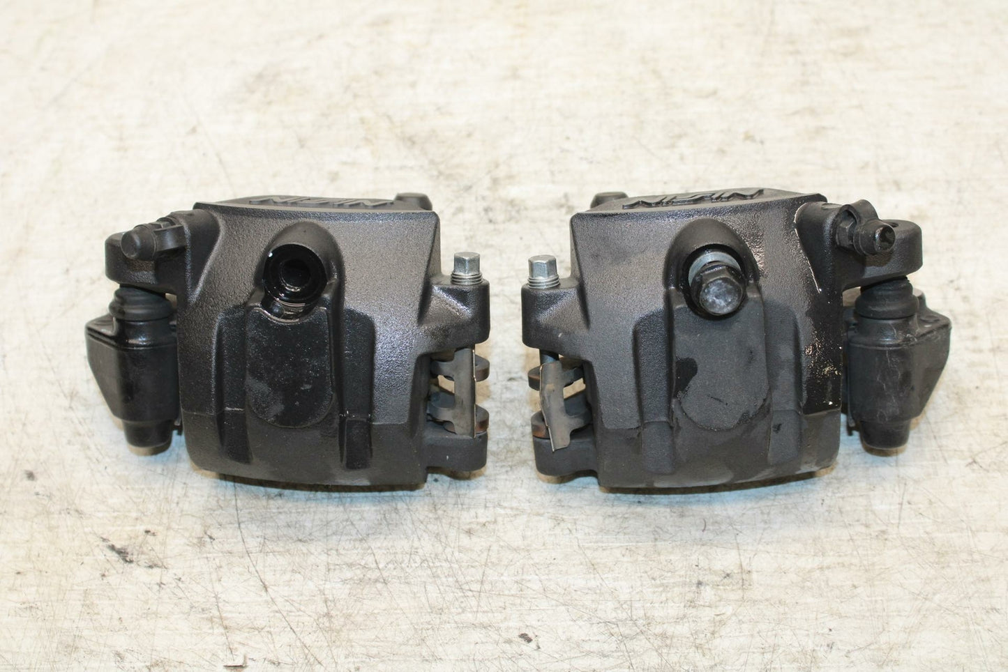17-20 KAWASAKI NINJA 650 RIGHT LEFT FRONT BRAKE CALIPER SET PAIR CALIPERS BB364