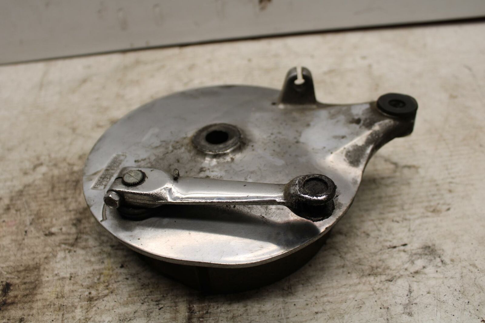 00-04 SUZUKI MARAUDER 800 VZ800 REAR HUB BACK BRAKE SHOES BB305