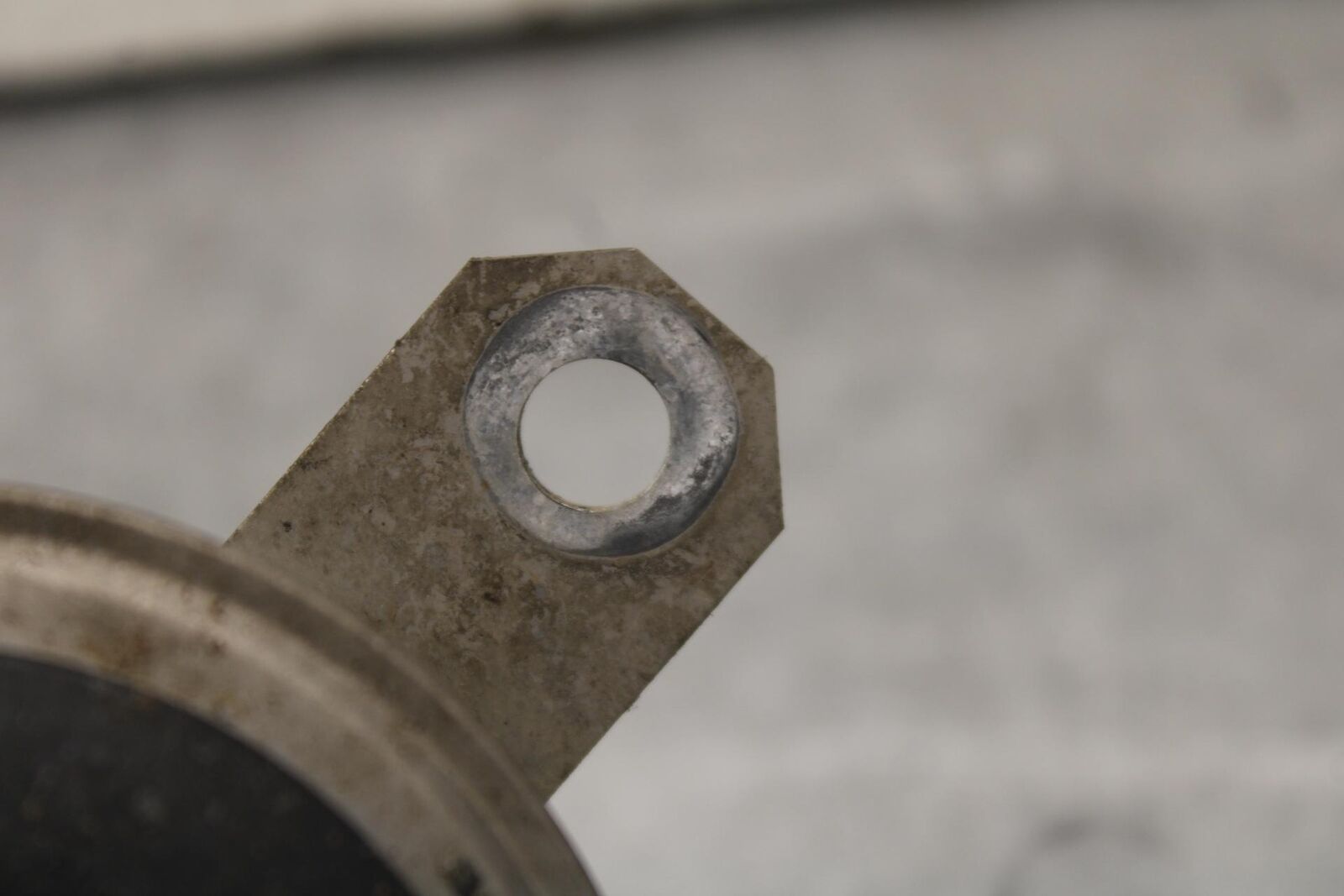 01-03 SUZUKI GSXR600 HORN SIGNAL 38500-08F10 38500-35F10 BB633