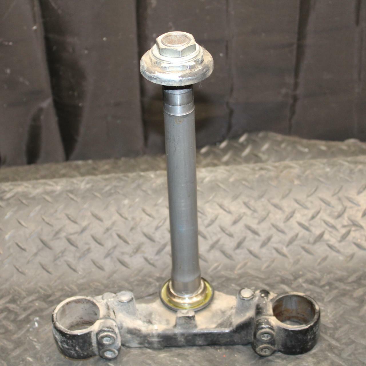 91-02 HONDA ST1100 FRONT FORKS CLAMP LOWER TRIPLE TREE STEM BB222