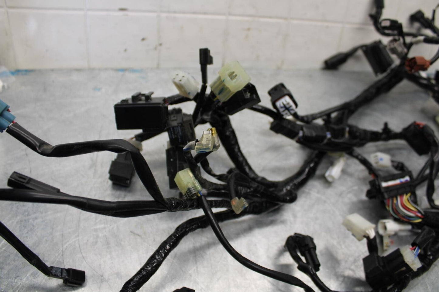 17-18 YAMAHA YZF R3 MAIN ENGINE WIRING HARNESS MOTOR WIRE LOOM BB438