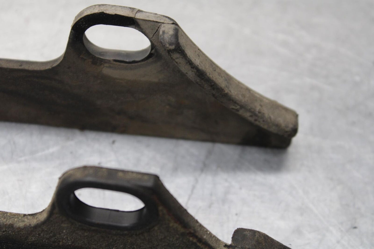 97-03 HONDA SHADOW ACE 750 VT750C SWINGARM CHAIN BUFFER SLIDER GUIDE BB618