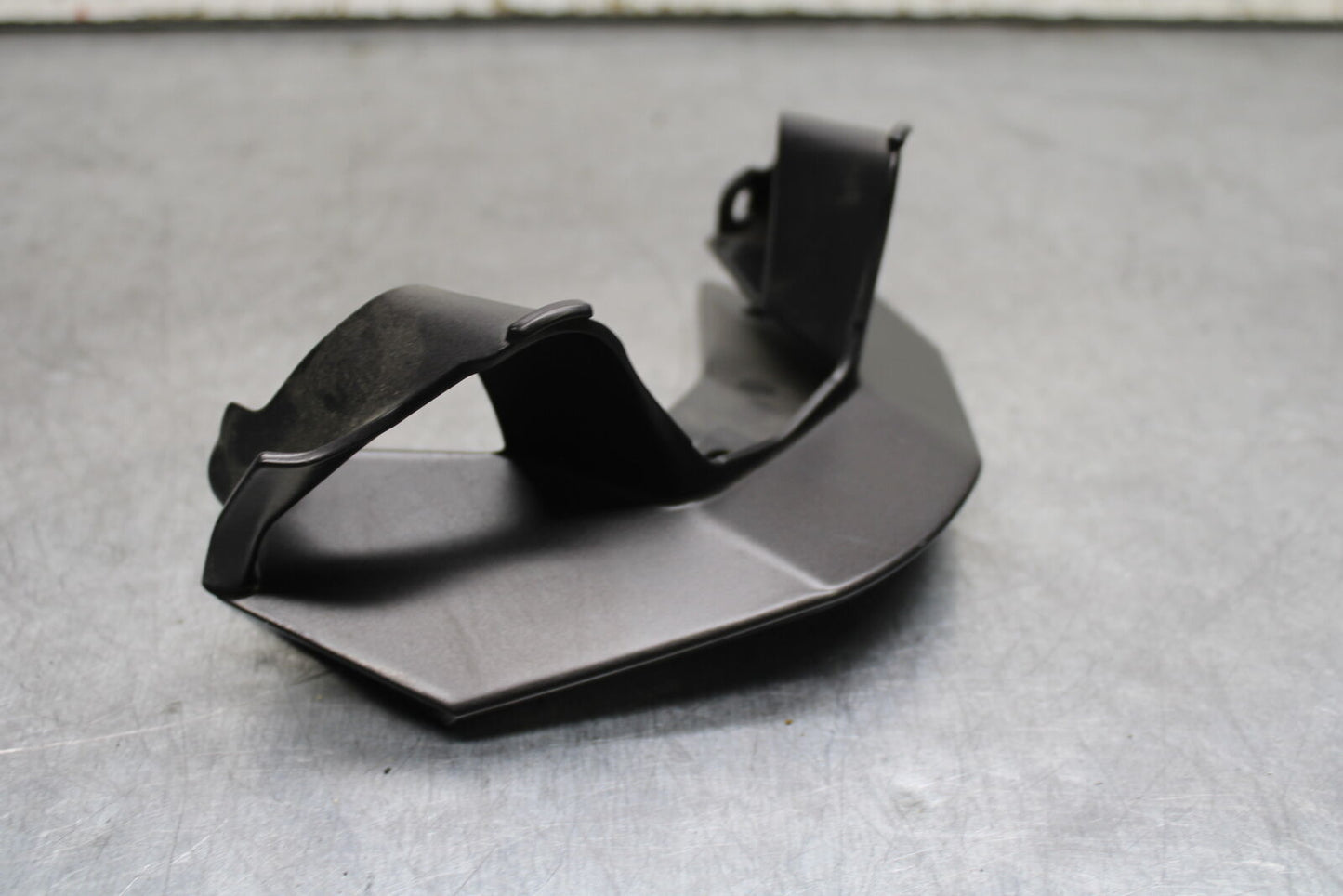 21-24 APRILIA TUONO 660 FACTORY FRONT CENTER NOSE COWL FAIRING BB733