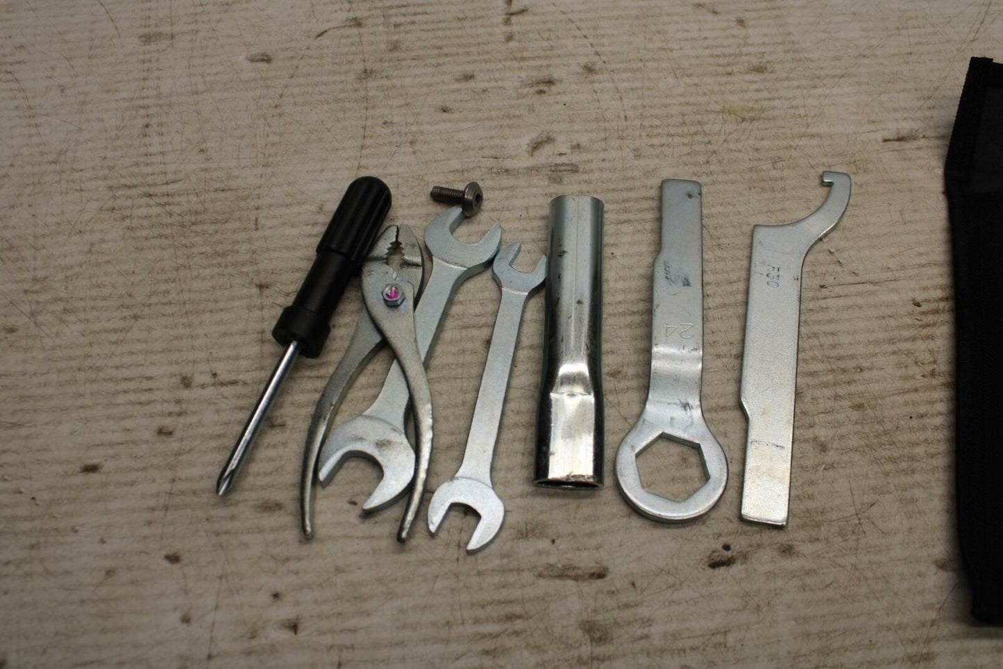 13-18 KAWASAKI NINJA ZX6R STOCK TOOLS OEM TOOL BAG KIT SET BB304