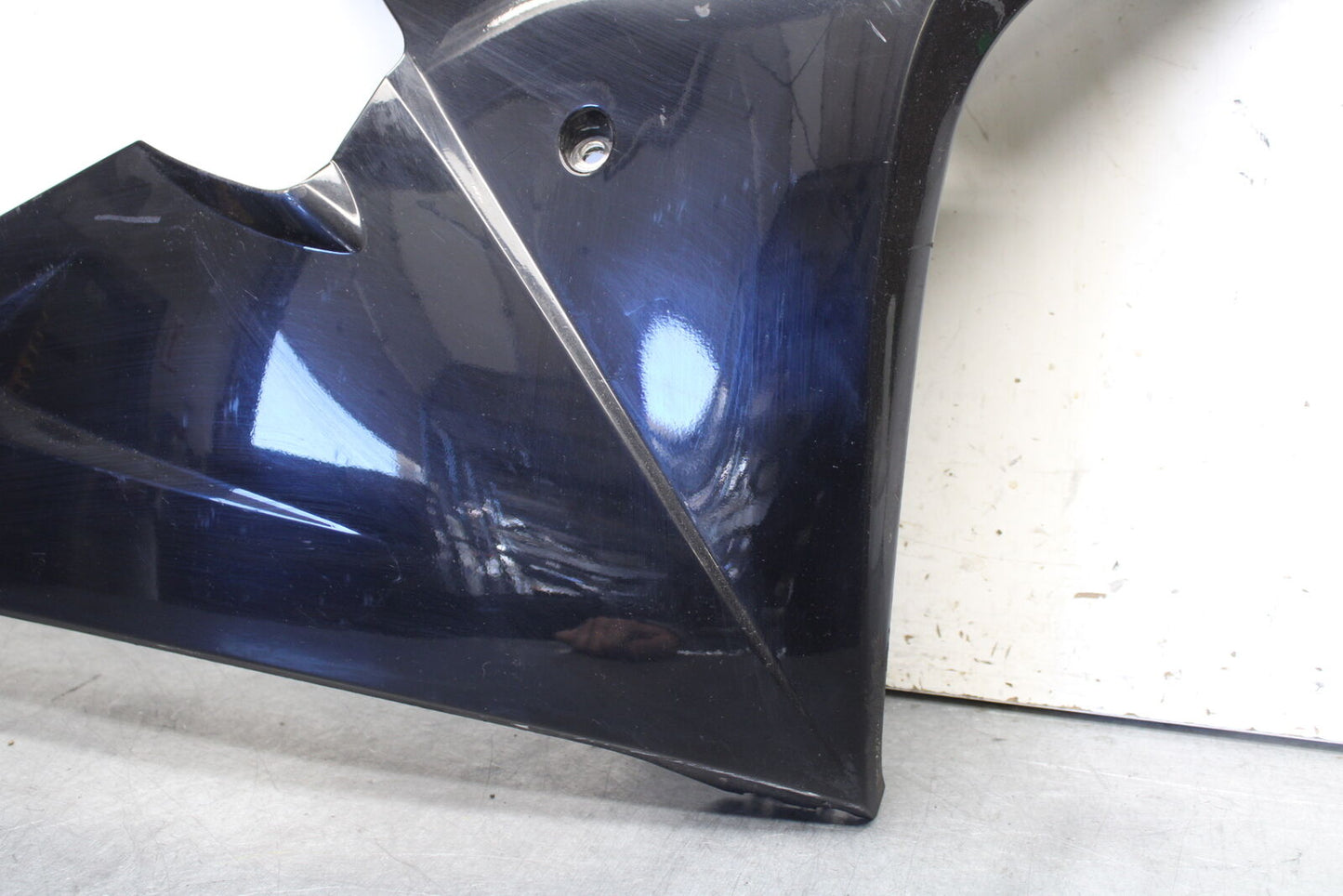 07-08 TRIUMPH DAYTONA 675 RIGHT LOWER MID UPPER SIDE FAIRING COWL BB685