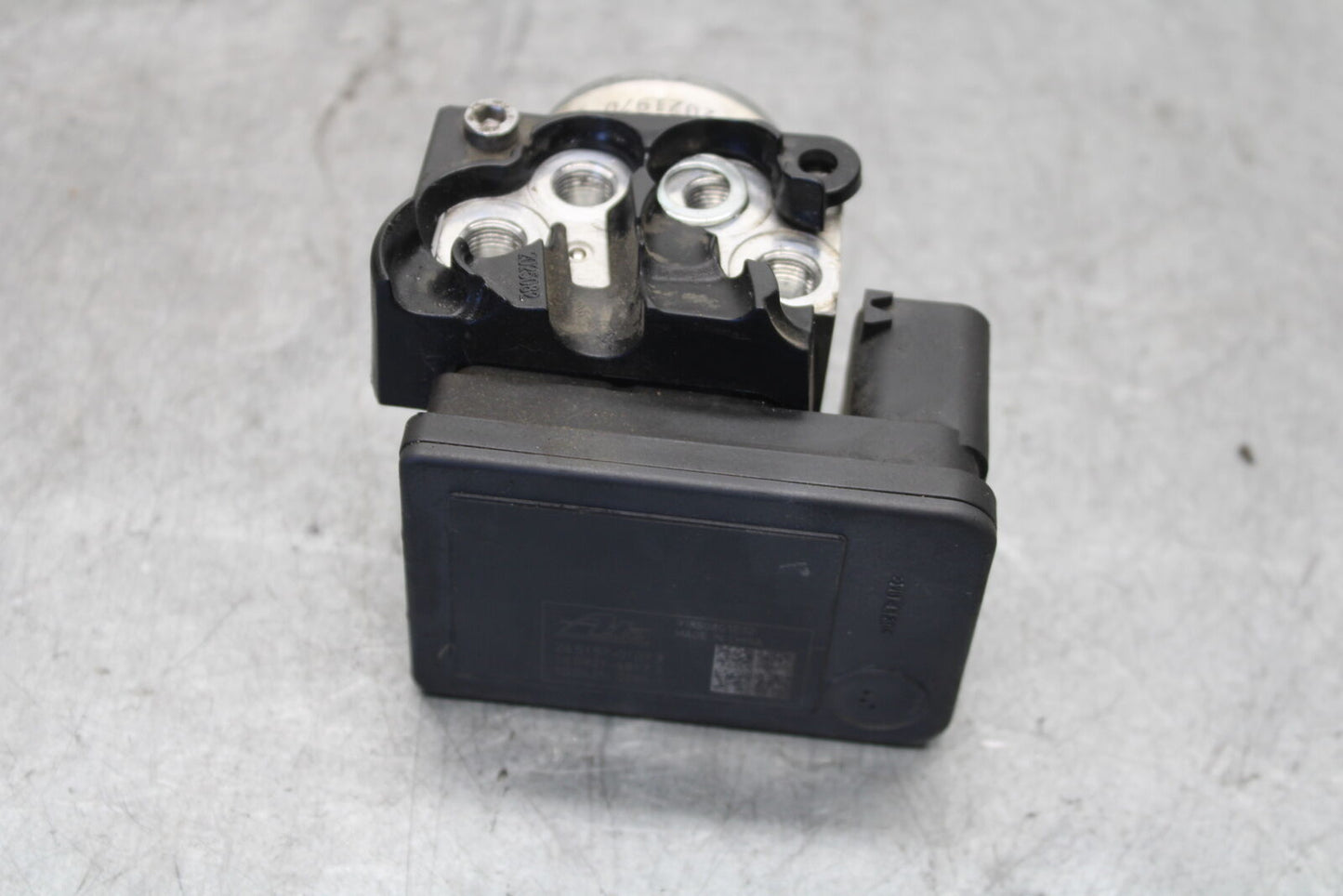 19-21 TRIUMPH SPEED TWIN 1200 ABS PUMP UNIT MODULE T2021971 BB653