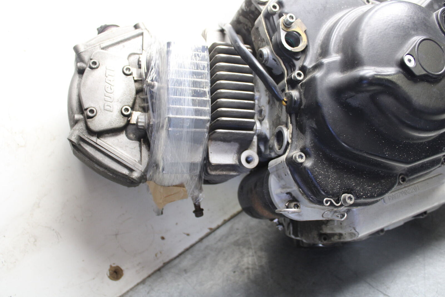 06-07 DUCATI MONSTER 695 ENGINE MOTOR BB674