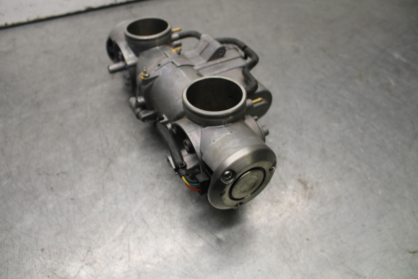 19-21 TRIUMPH SPEED TWIN 1200 THROTTLE BODIES BB653
