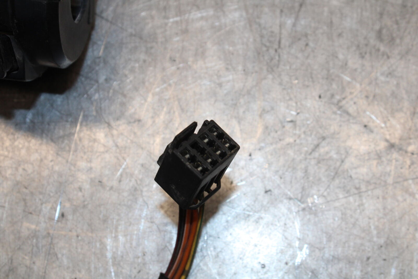 04-05 SUZUKI GSXR600 RIGHT CLIP ON HANDLE KILL OFF START SWITCH SWITCHES BB658