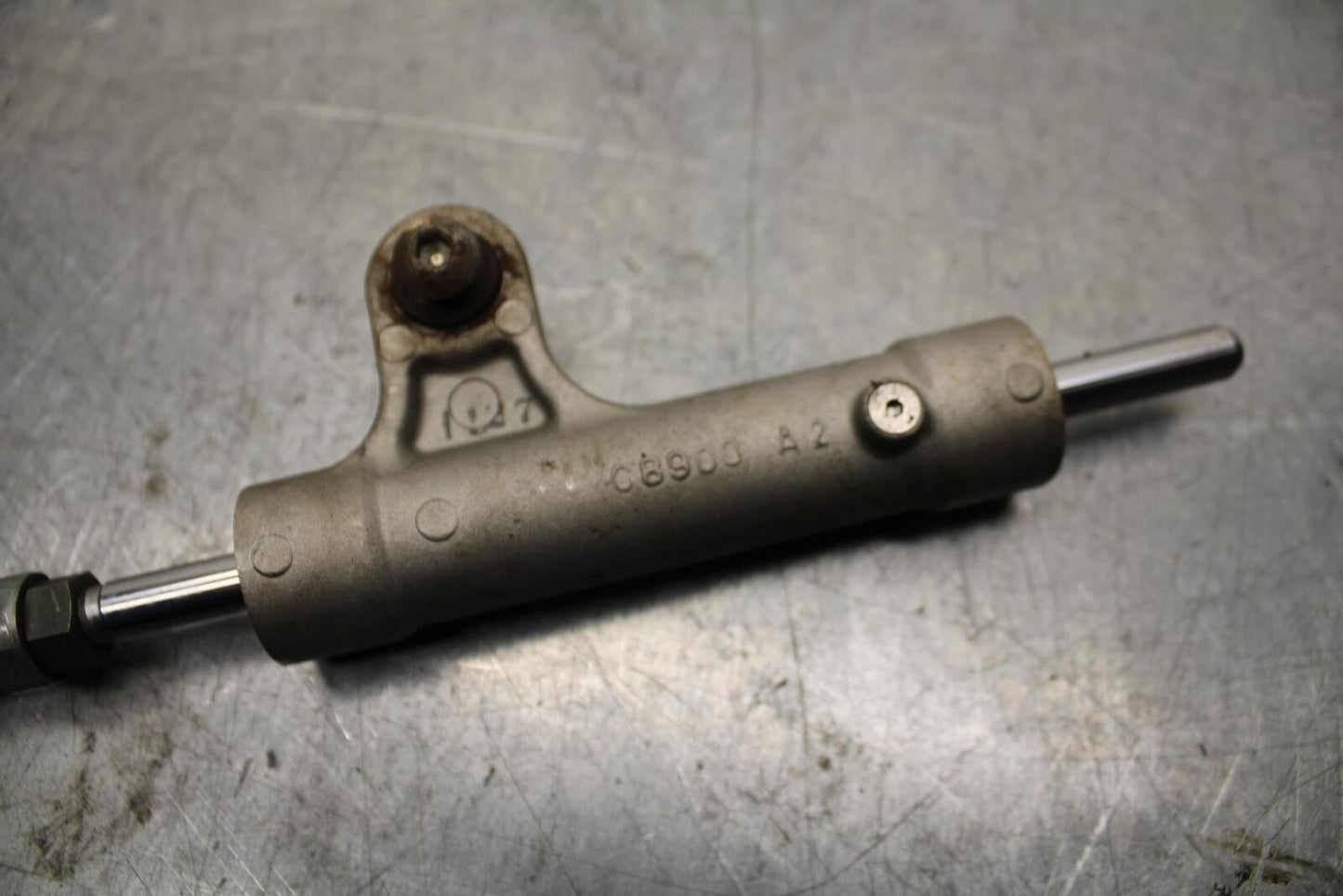 2002 Suzuki GSXR1000 STEERING DAMPER STABILIZER 51750-40F10 BB73