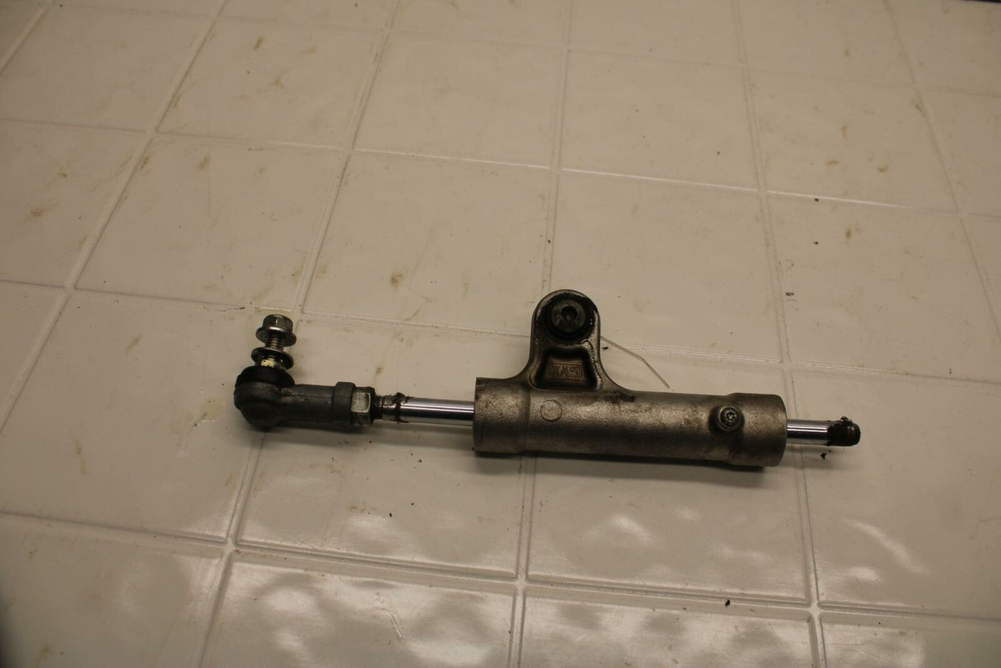 01-02 SUZUKI GSXR750 STEERING DAMPER STABILIZER BB402