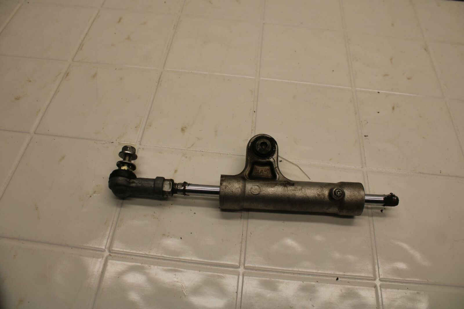 01-02 SUZUKI GSXR750 STEERING DAMPER STABILIZER BB402
