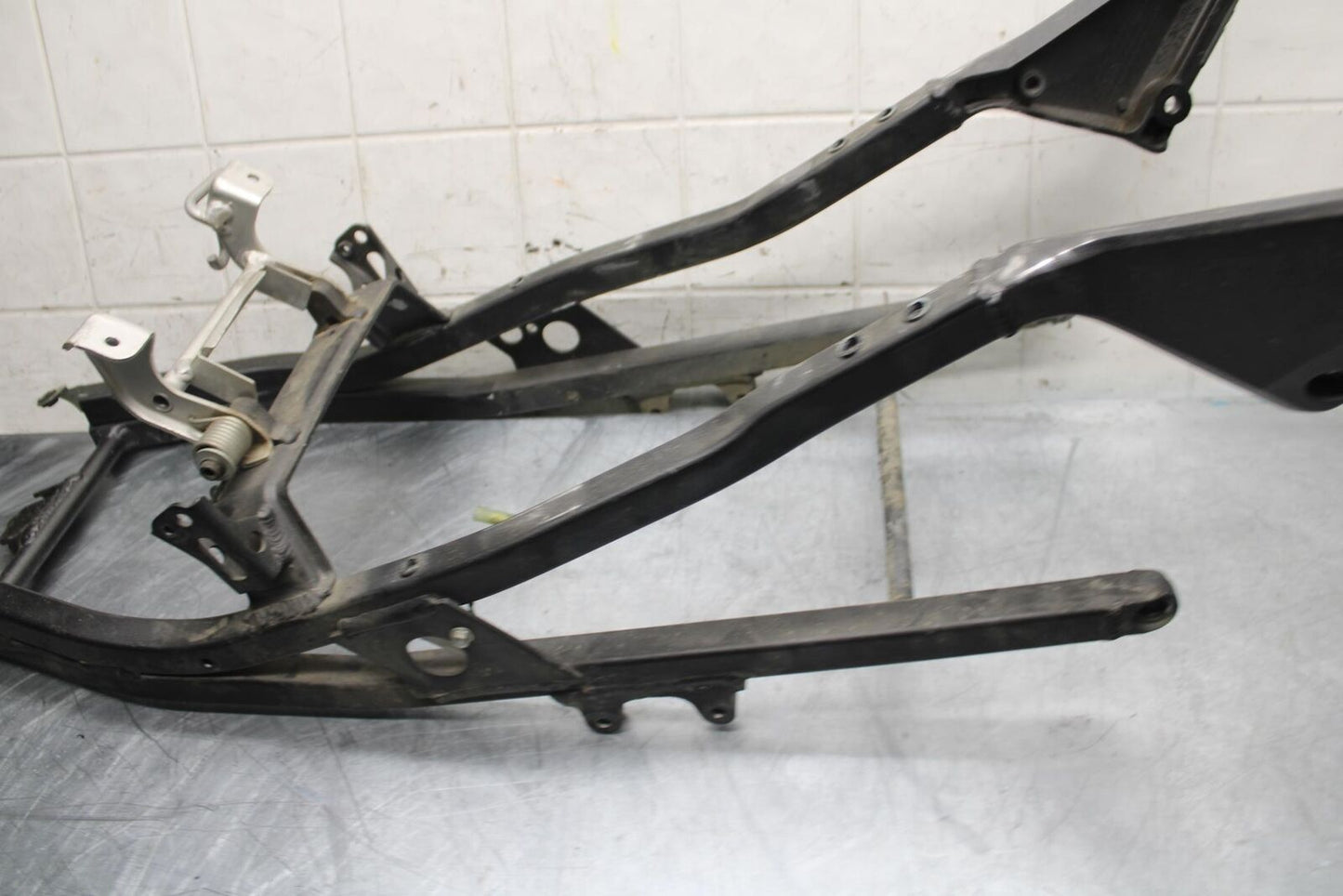 02-03 HONDA CBR900RR 954 REAR SUBFRAME BACK SUB FRAME BB497