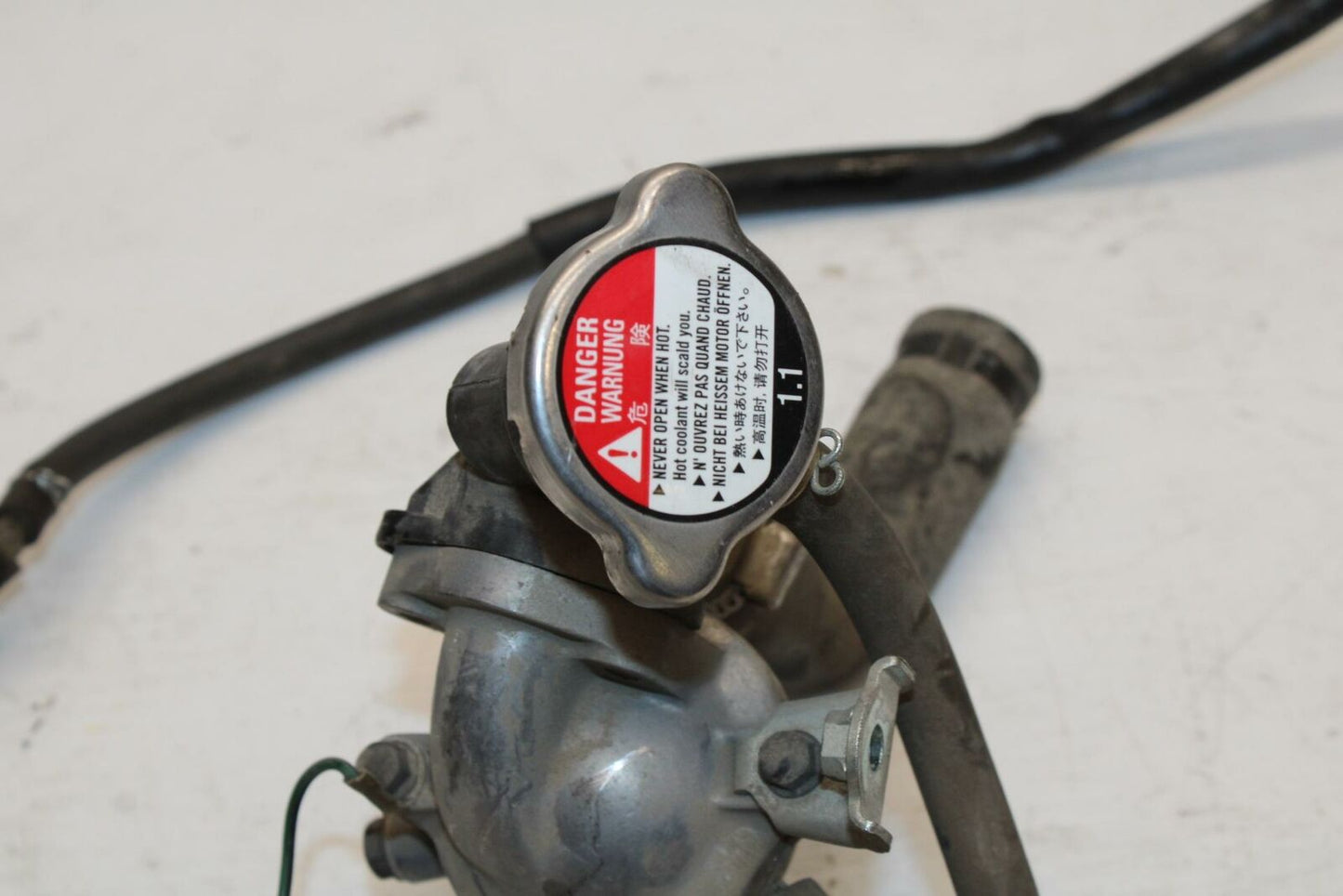 00-07 HONDA SHADOW SABRE 1100 THERMOSTAT W HOUSING ASSEMBLY BB350