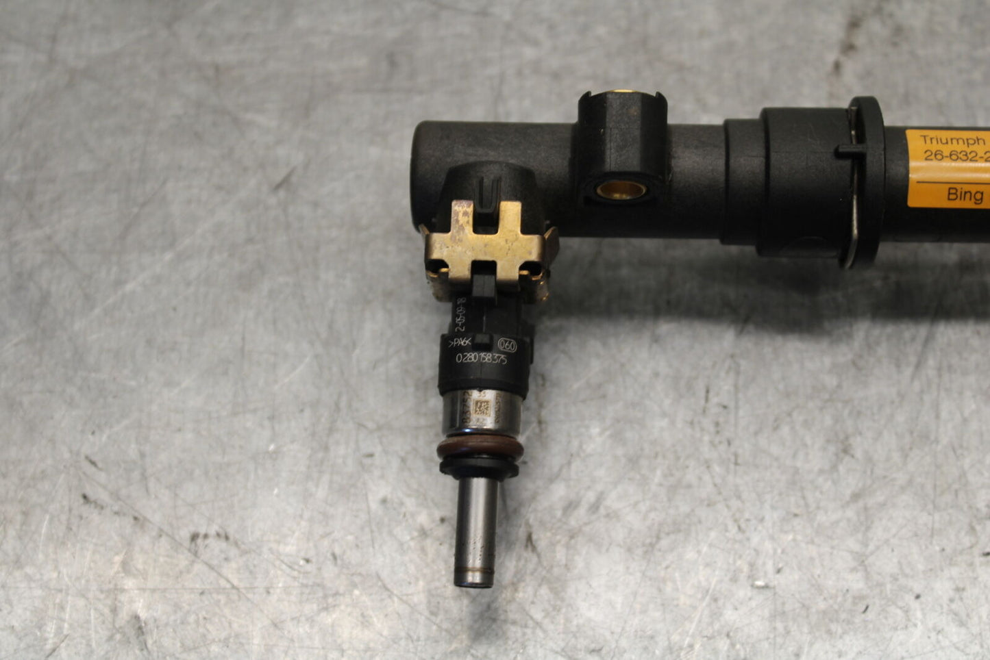19-21 TRIUMPH SPEED TWIN 1200 MAIN FUEL INJECTORS BB653
