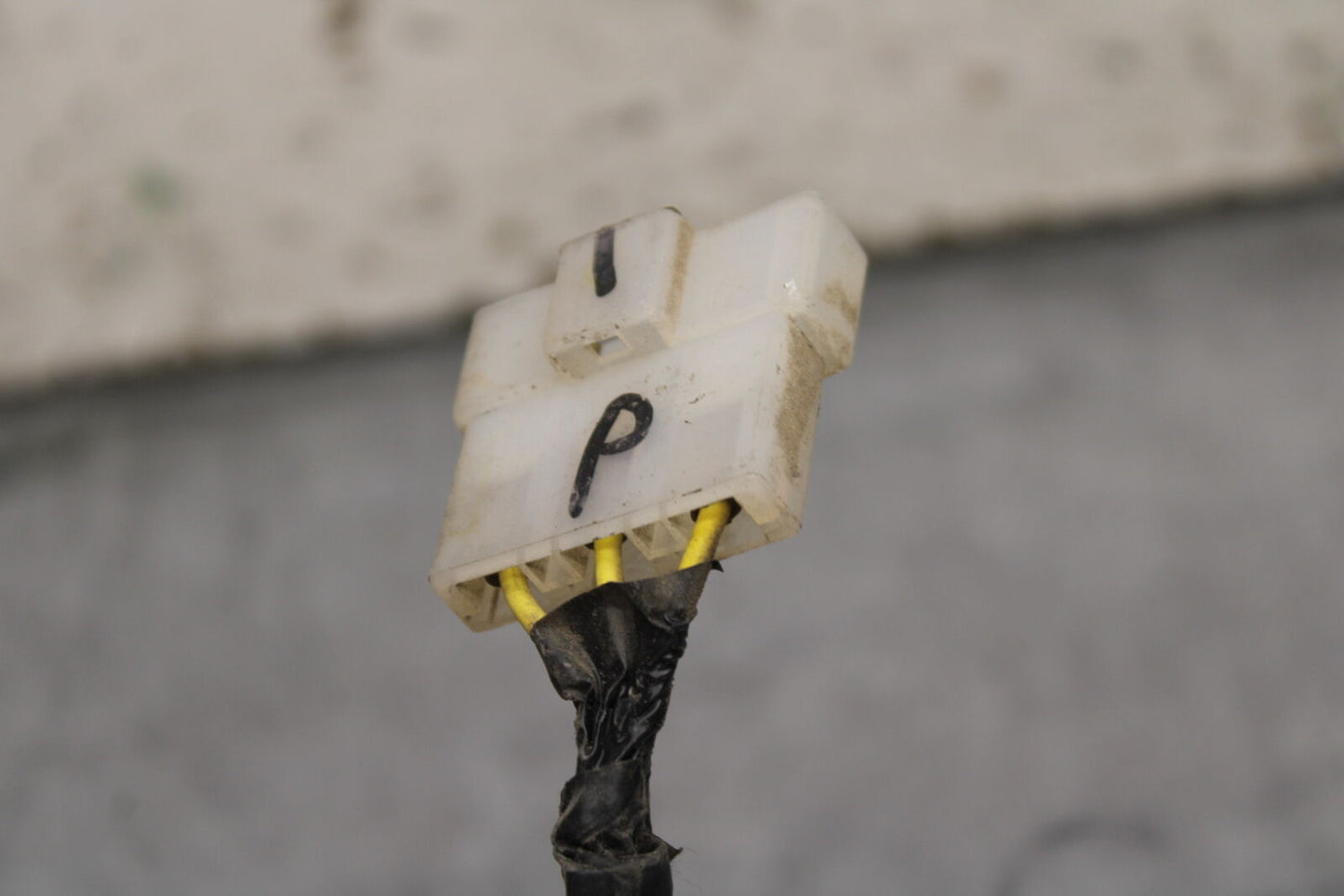 13-16 KTM 390 DUKE RECTIFIER VOLTAGE REGULATOR BB748