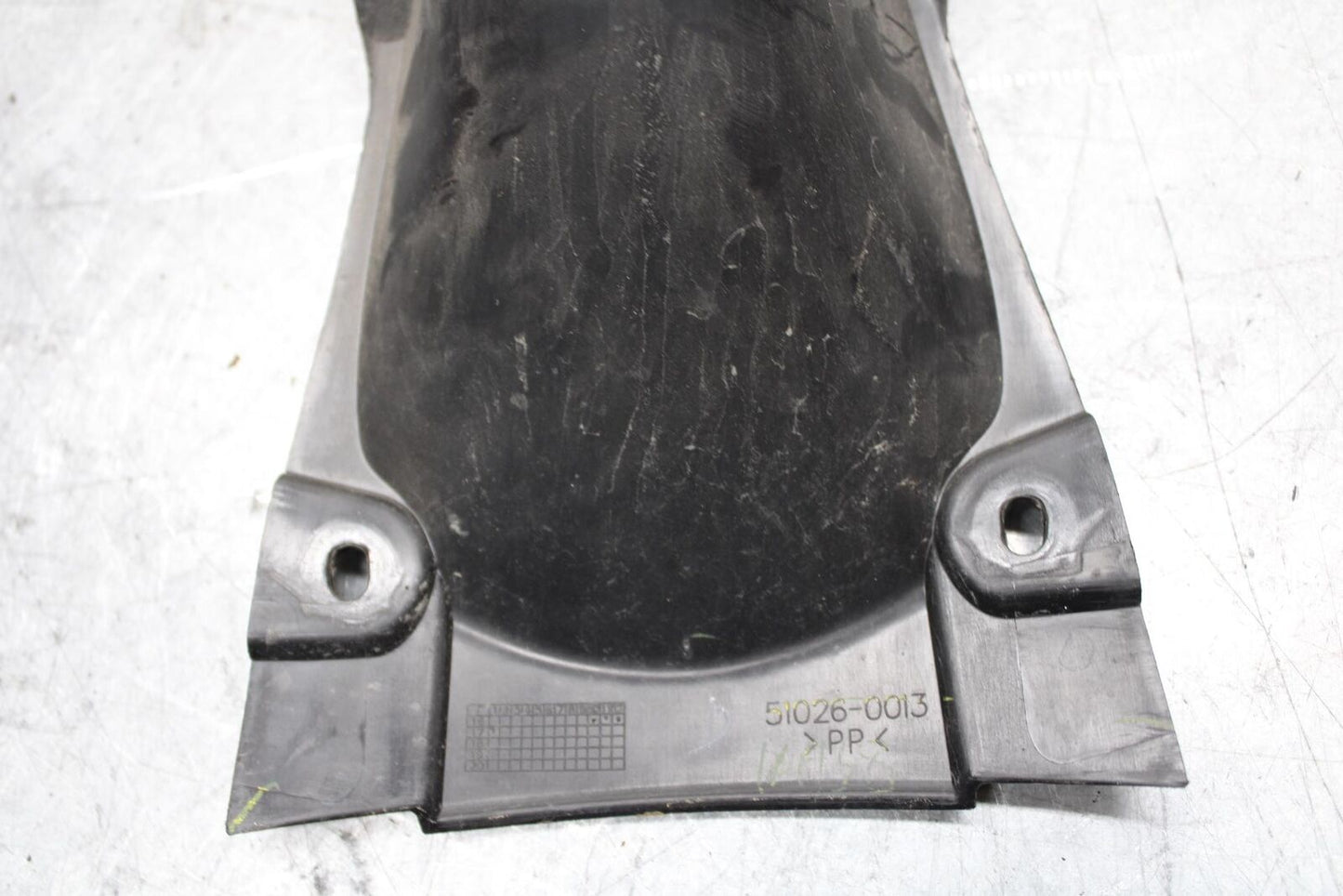 17 KAWASAKI Z900 ZR900 IGNITION TRIM PANEL COVER BB549