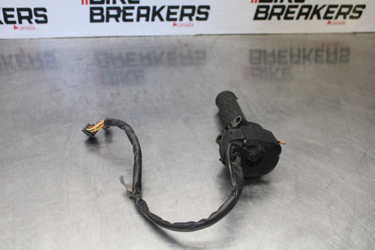 18 SUZUKI GSXR750 RIGHT CLIP ON HANDLE KILL OFF START SWITCH SWITCHES BB891