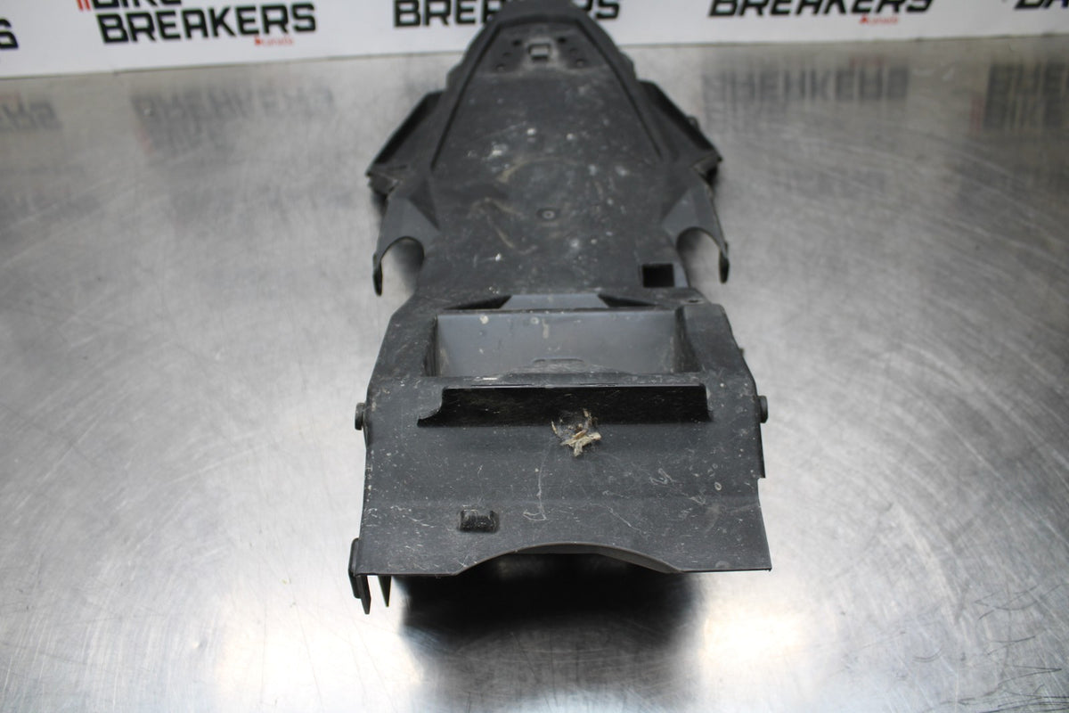 13-17 KAWASAKI NINJA 300 EX300 REAR TAIL UNDERTAIL BATTERY TRAY PLASTIC BB187