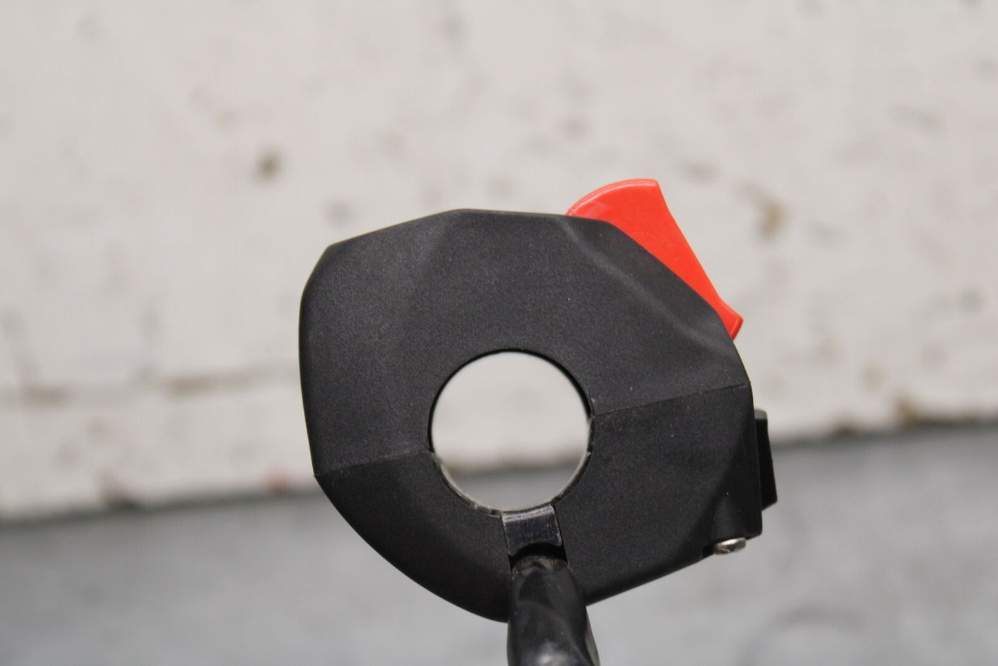 21-24 APRILIA TUONO 660 FACTORY RIGHT CLIP ON HANDLE KILL OFF START SWITCH BB733