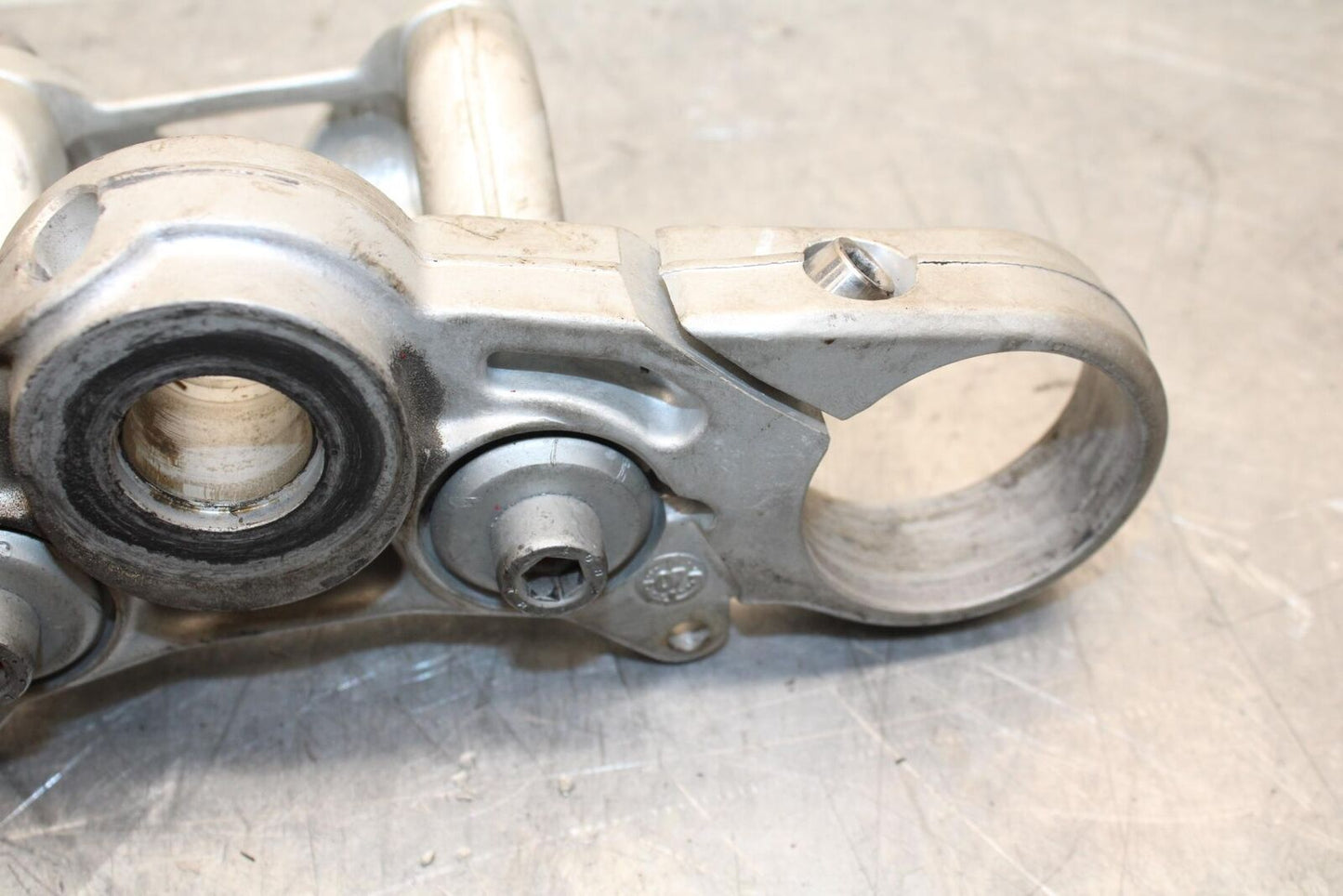 2008 Aprilia Shiver 750 SL750 FORKS UPPER TRIPLE TREE CLAMP BB551