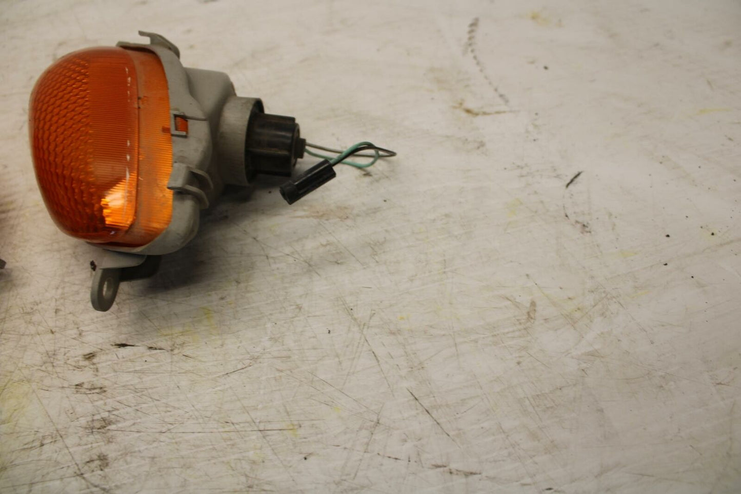 00-07 SUZUKI HAYABUSA FRONT LEFT RIGHT TURN SIGNALS LIGHT INDICATORS BB281