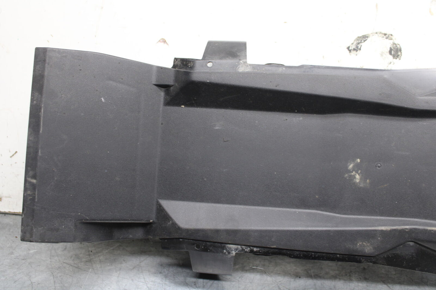 19-22 KAWASAKI Z400 REAR BACK TAIL UNDERTAIL FAIRING COWL FENDER BB738