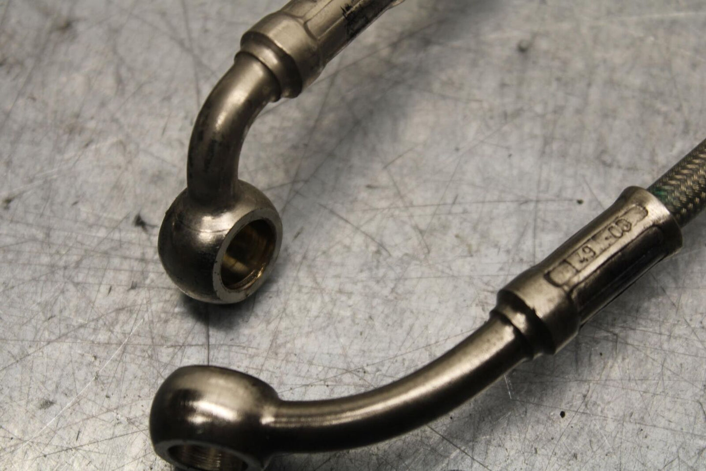 2009 Triumph Daytona 675 FRONT BRAKE CALIPER HOSES LINES BB584