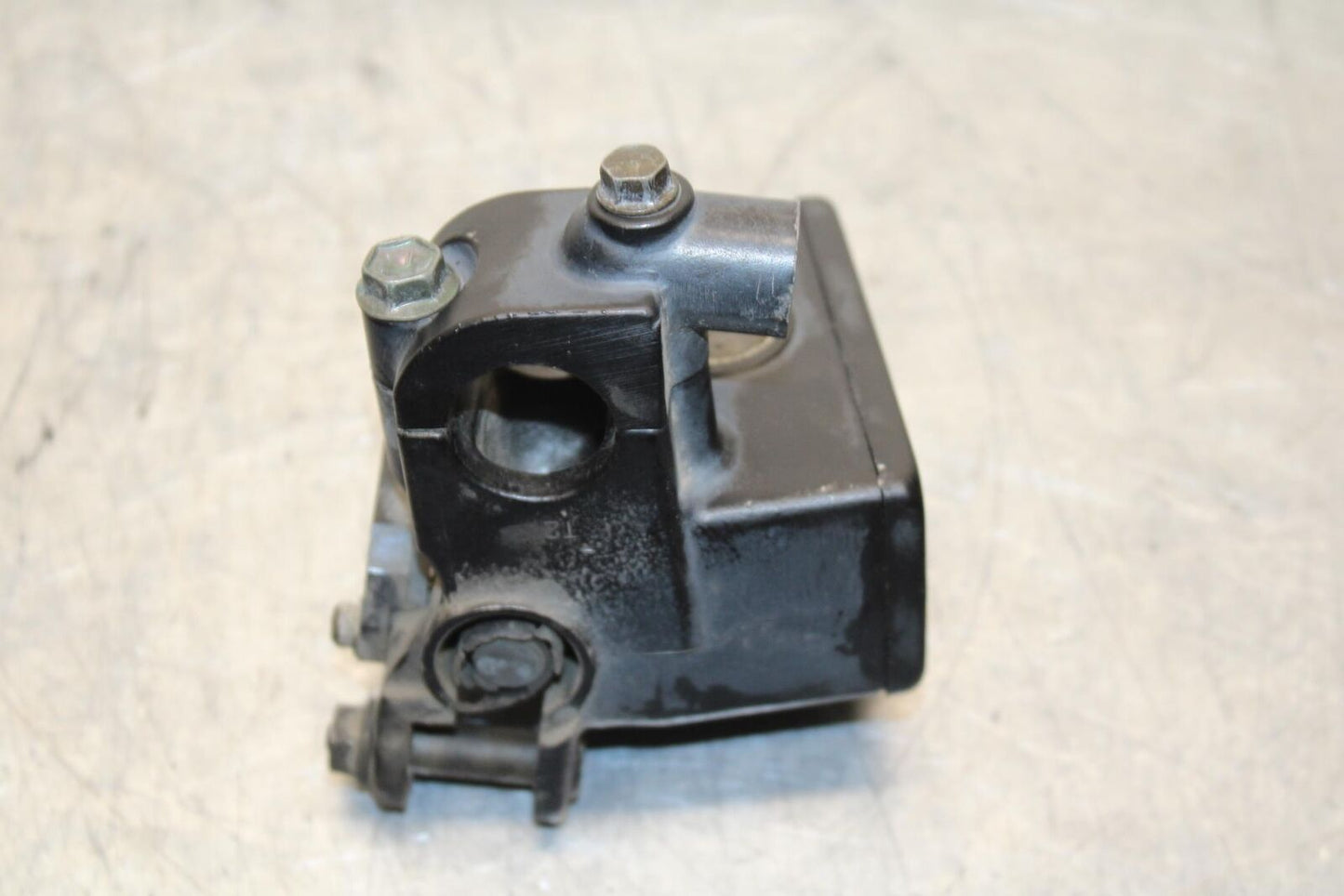 1997 Suzuki Bandit 1200 GSF1200S FRONT BRAKE MASTER CYLINDER BB559